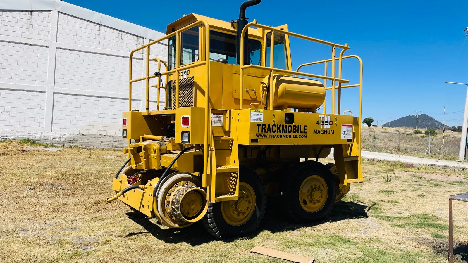 Trackmobile 4350 Maquinaria Parra