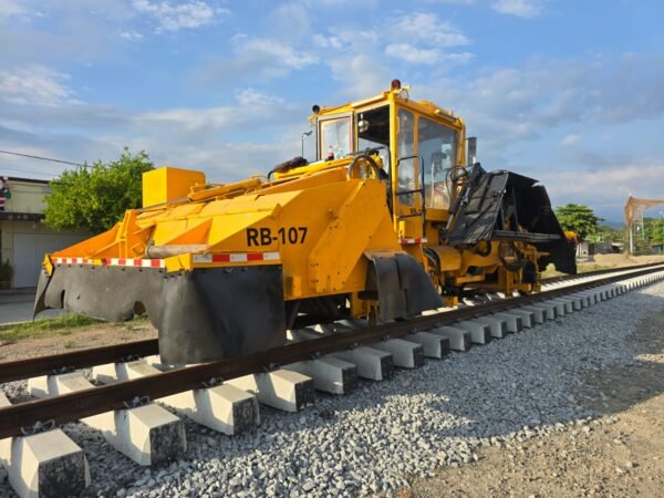 WhatsApp Image 2026-01-26 at 8.52.48 PM (2) Reguladora de balasto Kershaw 1993