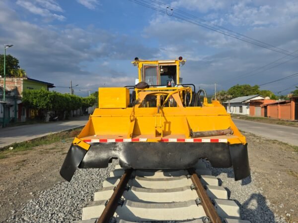 WhatsApp Image 2026-01-26 at 8.52.49 PM (1) Reguladora de balasto Kershaw 1993