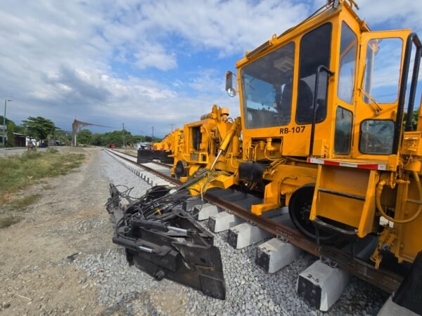 WhatsApp Image 2026-01-26 at 8.52.49 PM Reguladora de balasto Kershaw 1993