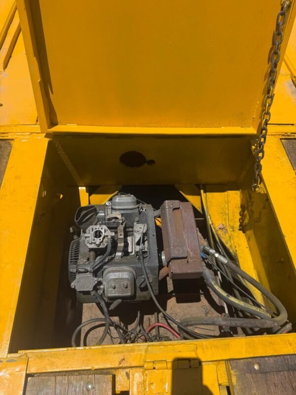 WhatsApp Image 2026-06-16 at 1.21.00 PM (3) Lowboy ferroviario